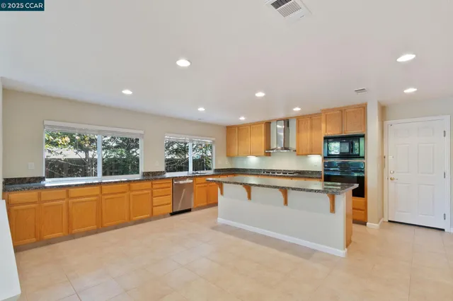 $4,800 | 732 Antiquity Drive, Fairfield, CA 94534