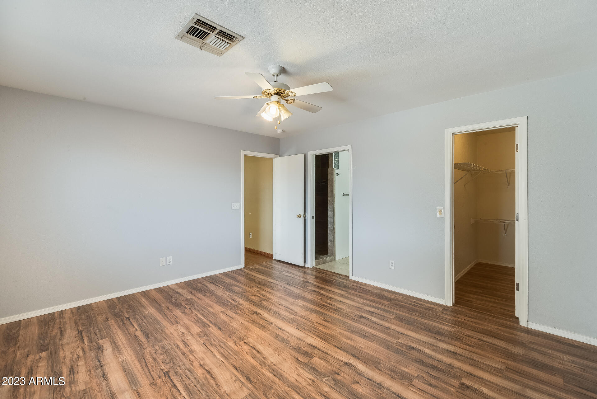 7143 West Zak Road Phoenix, AZ 85043 - Photo 17 of 32 Gallery Image 17