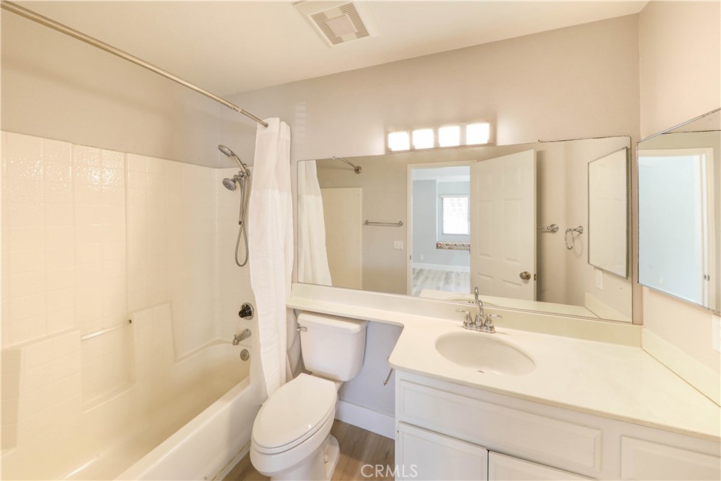 4 Pinzon Rancho Santa Margarita, CA 92688 - Photo 13 of 37
