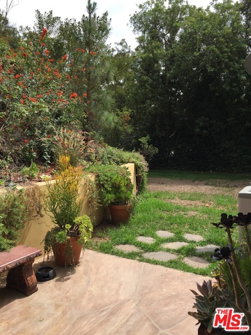 1132 Chantilly Road Los Angeles, CA 90077 - Photo 7 of 7