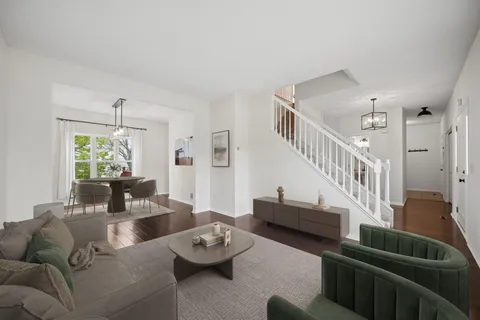 $472,000 | 221 Butternut Circle, Carver, MN 55315