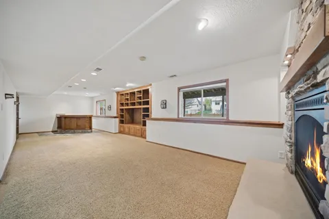 $472,000 | 221 Butternut Circle, Carver, MN 55315