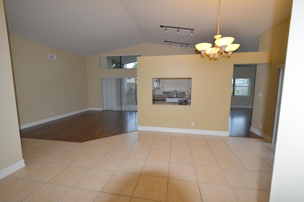 21020 Woodspring Avenue Boca Raton, FL 33428 - Photo 2 of 6 DSC_3854-001