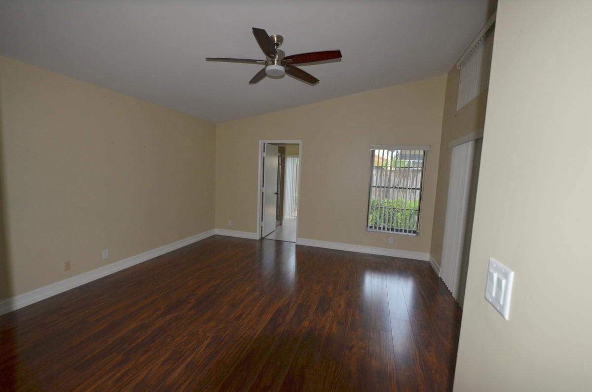 21020 Woodspring Avenue Boca Raton, FL 33428 - Photo 4 of 6 DSC_3845-001