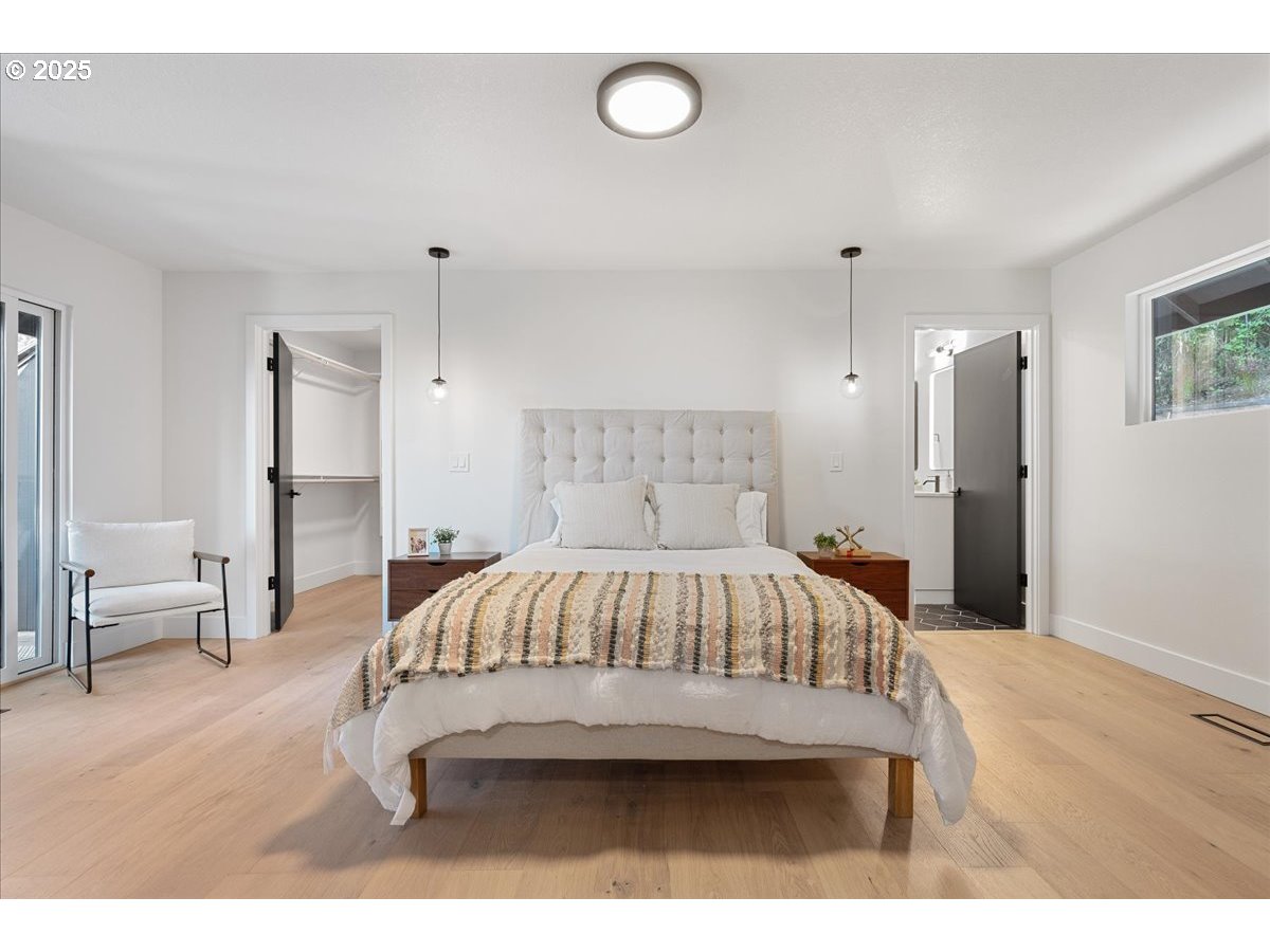 4130 Southwest Chesapeak Avenue Portland, OR 97239 - Photo 14 of 25