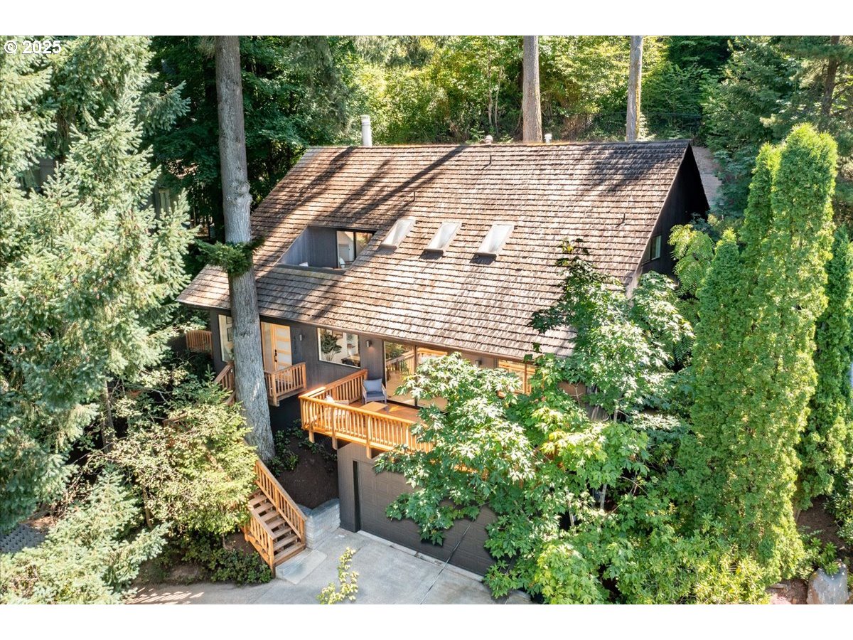 4130 Southwest Chesapeak Avenue Portland, OR 97239 - Photo 24 of 25