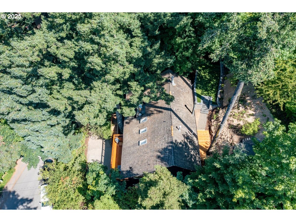 4130 Southwest Chesapeak Avenue Portland, OR 97239 - Photo 25 of 25