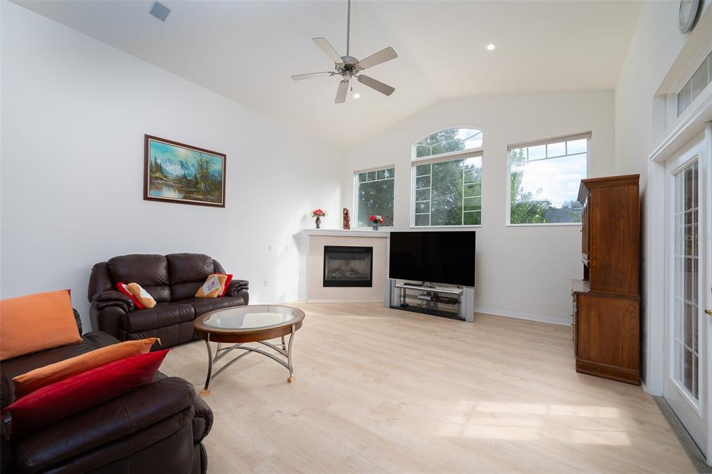 1465 Southwest 88 Street Gainesville, FL 32607 - Photo 8 of 46