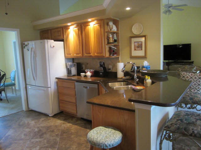 9127 Clubhouse Drive Foley, AL 36535 - Photo 10 of 35 Kitchen