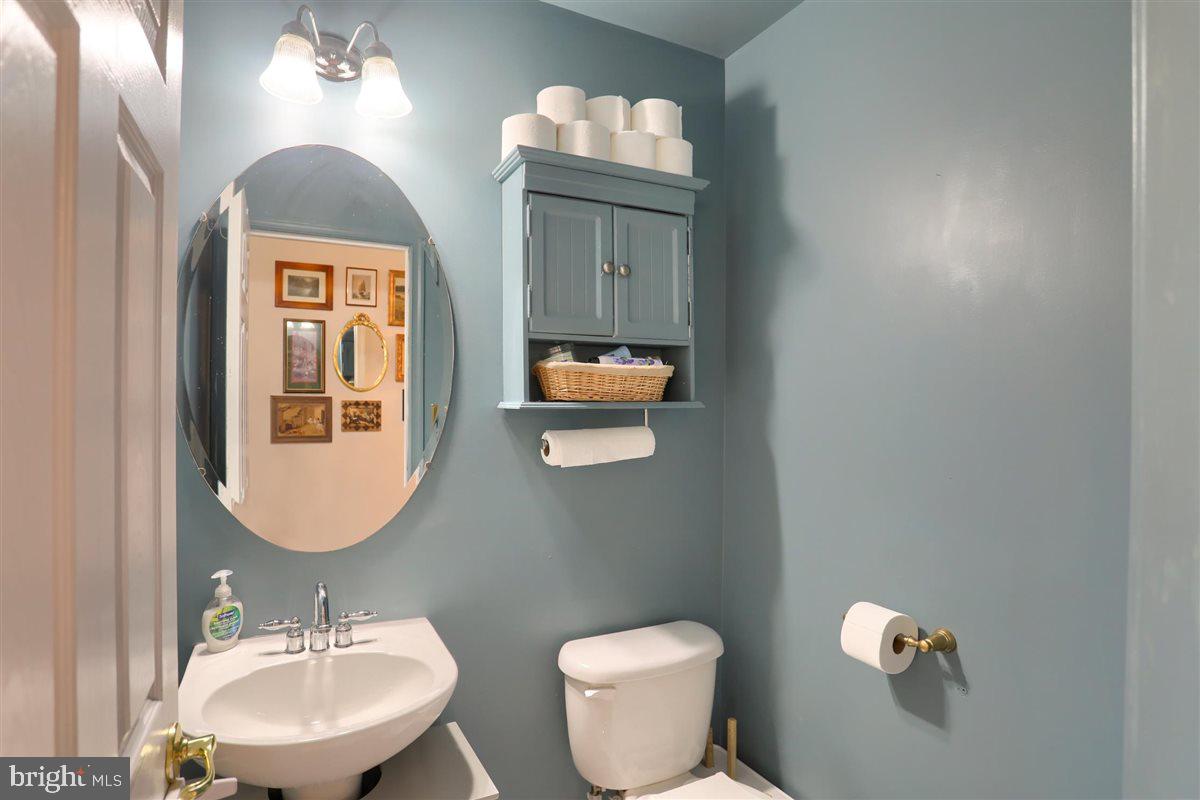 616 Eastpoint Road New Freedom, PA 17349 - Photo 22 of 51 Half bath
