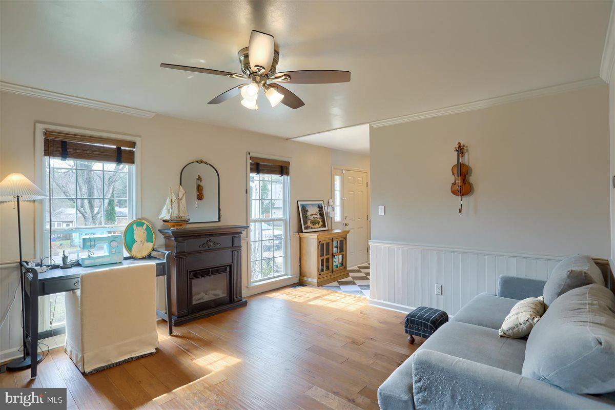616 Eastpoint Road New Freedom, PA 17349 - Photo 8 of 51 Gallery Image 8