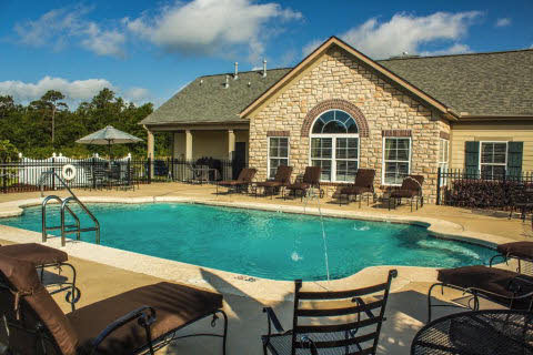 1704 Holmes Avenue, Unit 1704 Foley, AL 36535 - Photo 2 of 5