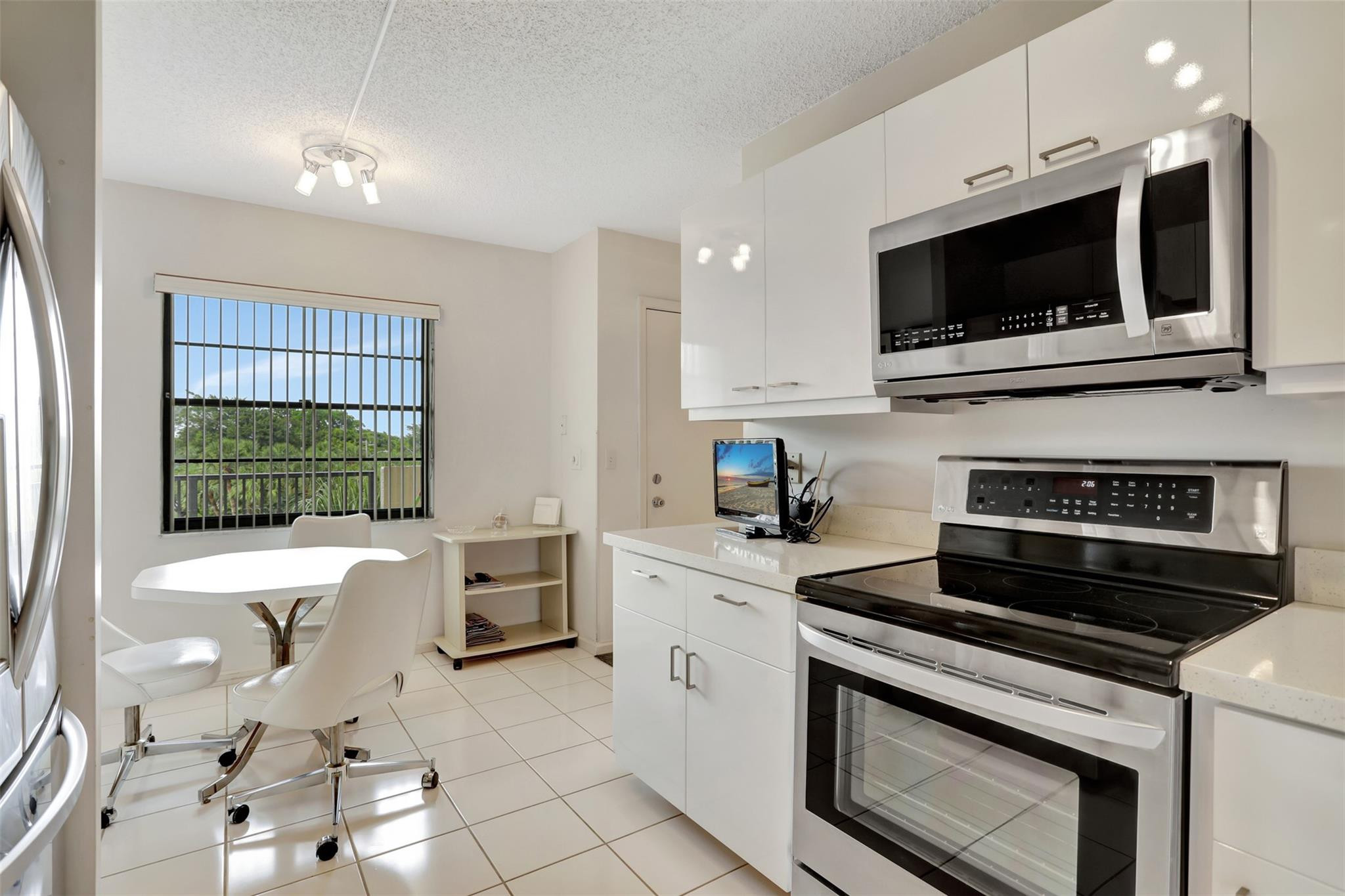 9170 Southwest 14th Street, Unit 4406 Boca Raton, FL 33428 - Photo 8 of 45 Photo 8