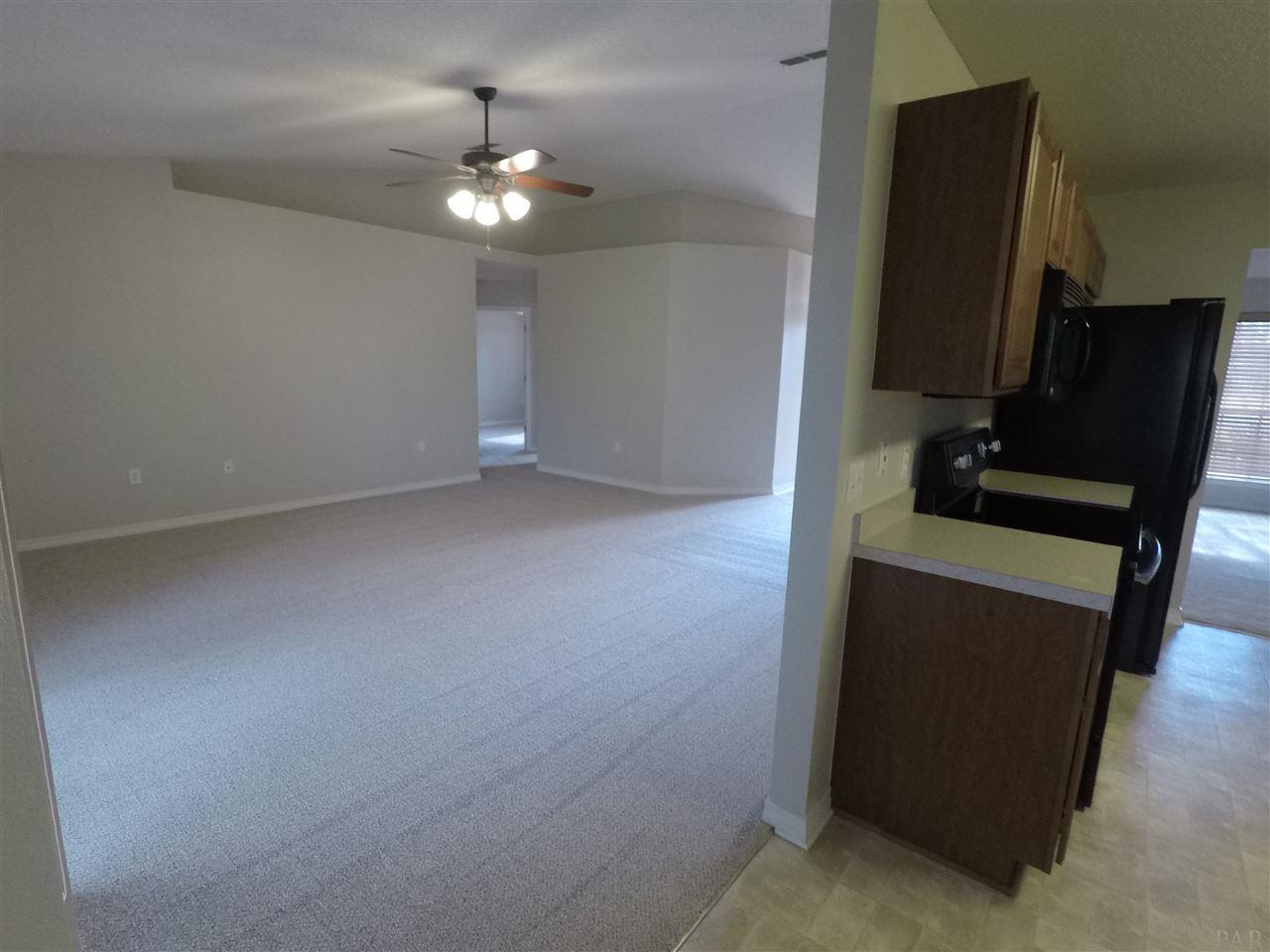 7032 Jacobsview Lane Milton, FL 32570 - Photo 10 of 28