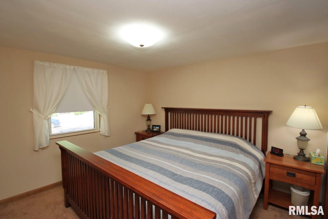 204 Hemlock Street Pekin, IL 61554 - Photo 46 of 71