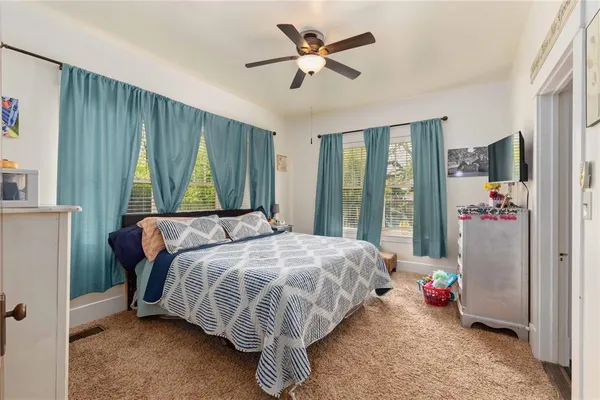 $355,000 | 1700 Austin Avenue, Brownwood, TX 76801