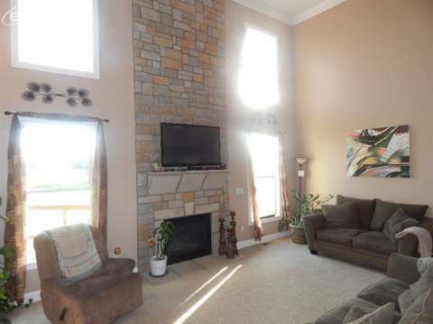 5515 Coldwater Road Flint, MI 48504 - Photo 9 of 44 20435865-8.JPG