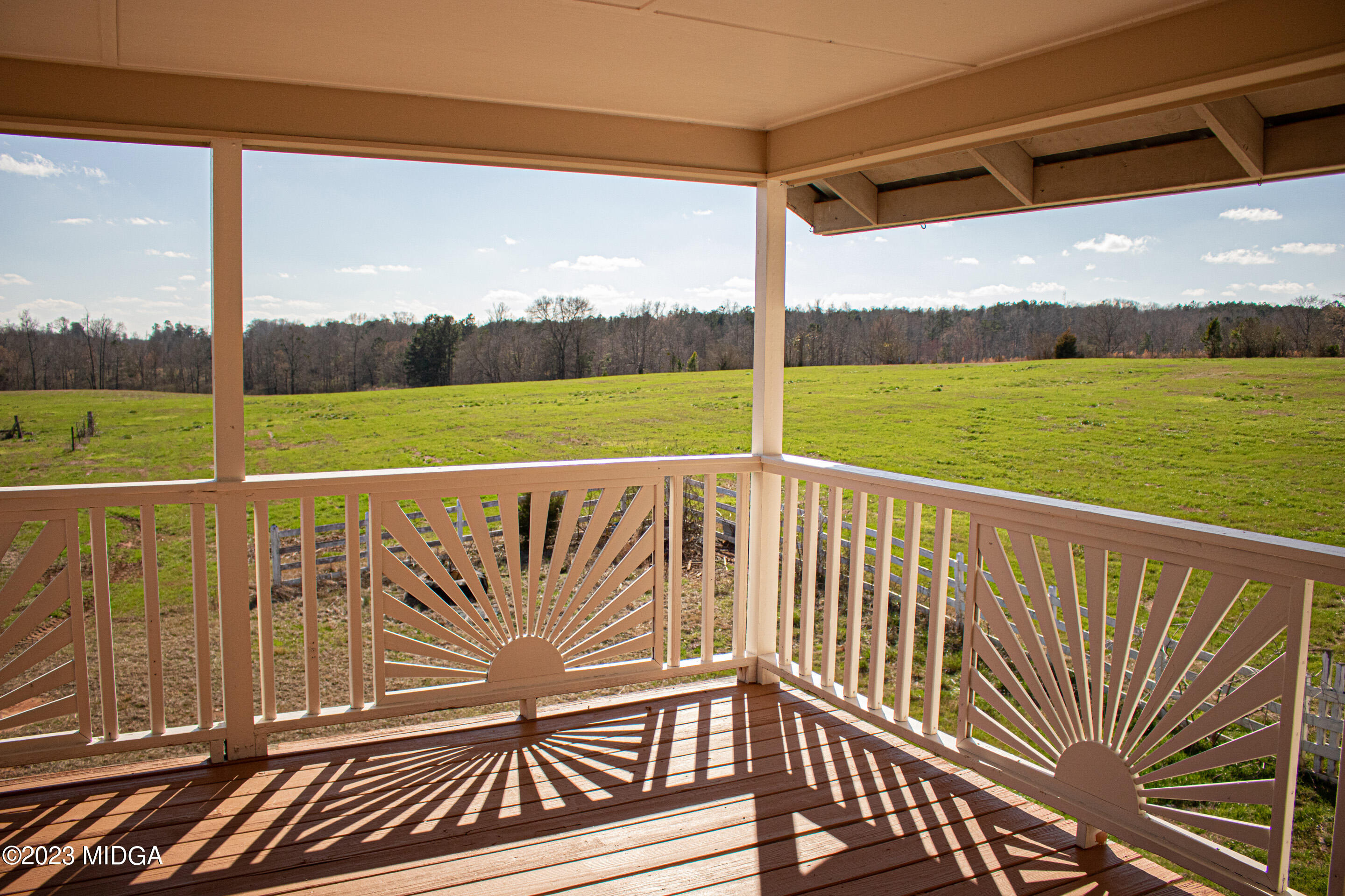829 Lassiter Road Forsyth, GA 31029 - Photo 68 of 85 a view of outdoor space with swimming pool