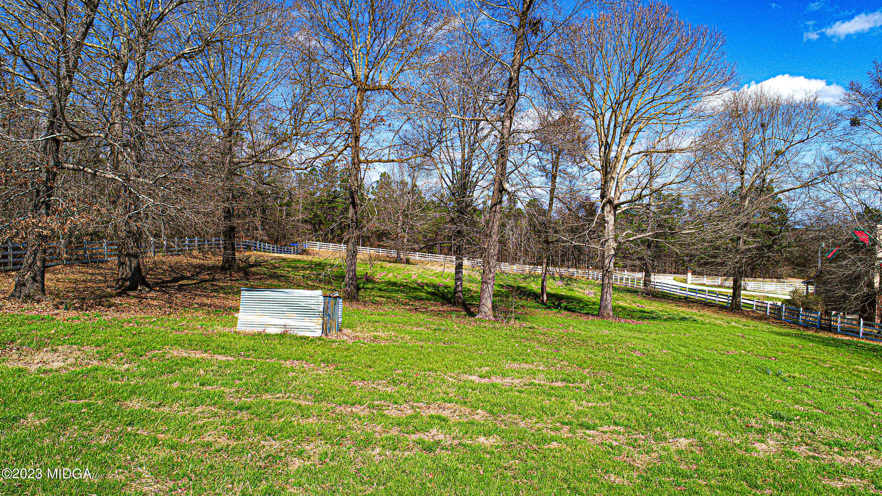 829 Lassiter Road Forsyth, GA 31029 - Photo 83 of 85 a view of a park with large trees