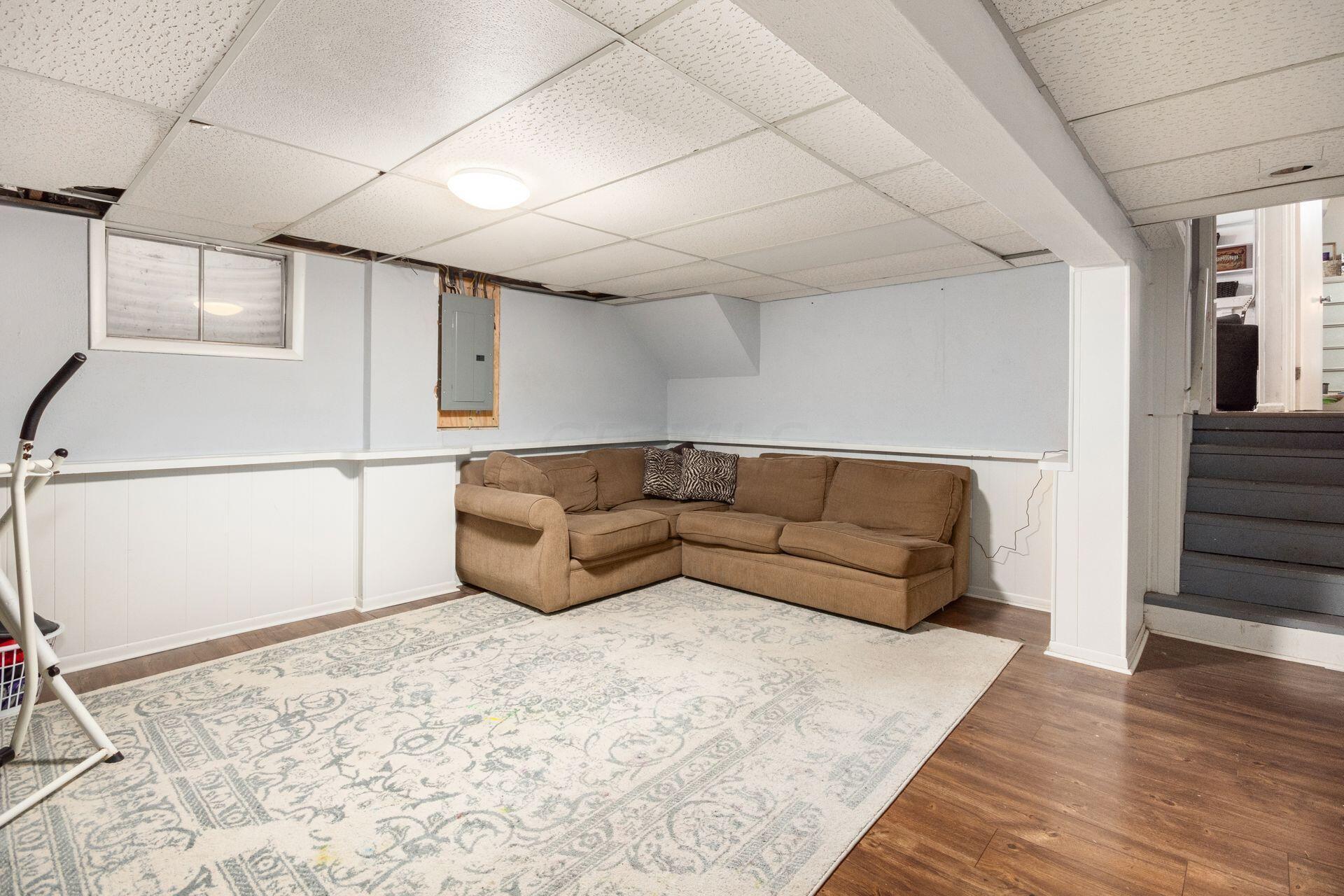 418 Hermitage Road Columbus, OH 43230 - Photo 37 of 47 37