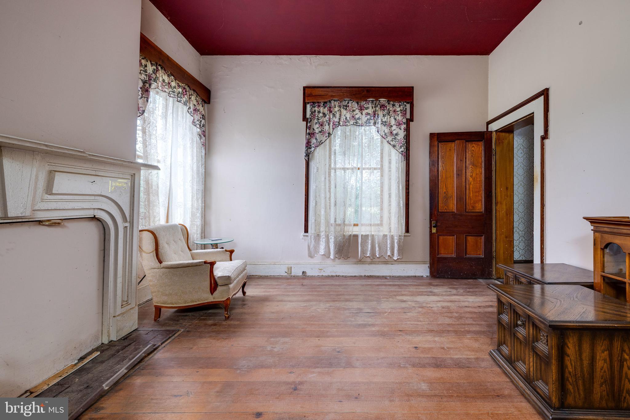 501 South Fork Road Luray, VA 22835 - Photo 32 of 79 a view of front door with furniture and a window