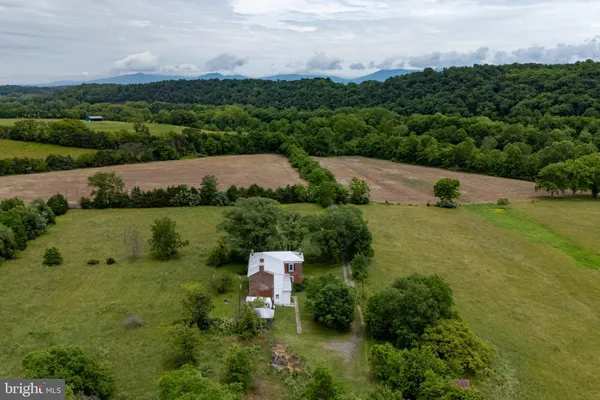 $799,900 | 501 South Fork Road, Luray, VA 22835