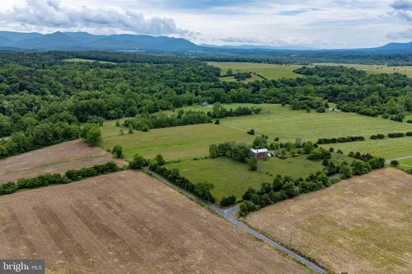 $799,900 | 501 South Fork Road, Luray, VA 22835