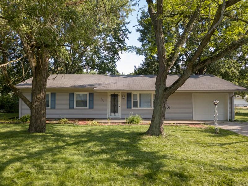 2630 Chandler Drive Fort Wayne, IN 46816 - Photo 1 of 29