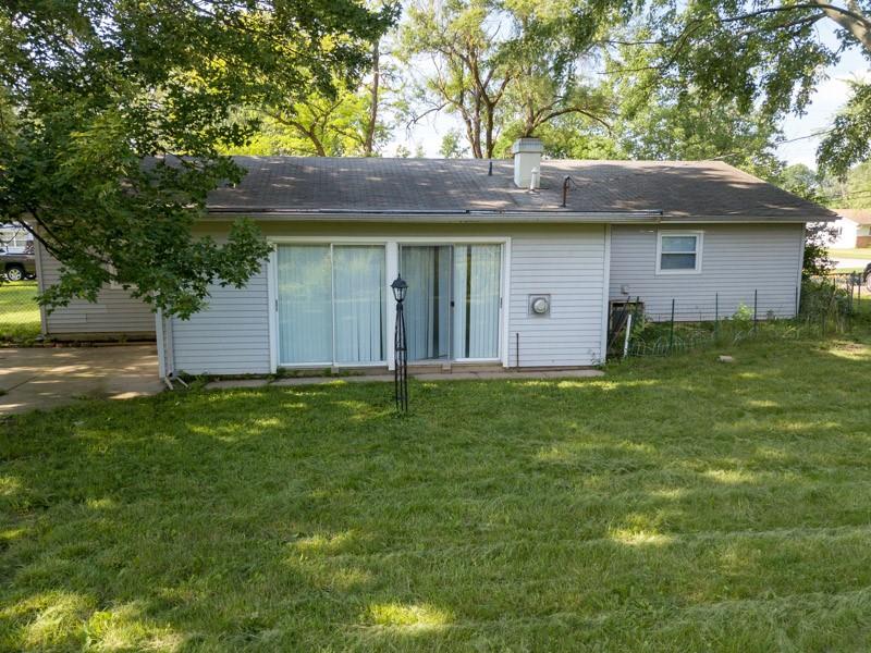 2630 Chandler Drive Fort Wayne, IN 46816 - Photo 3 of 29