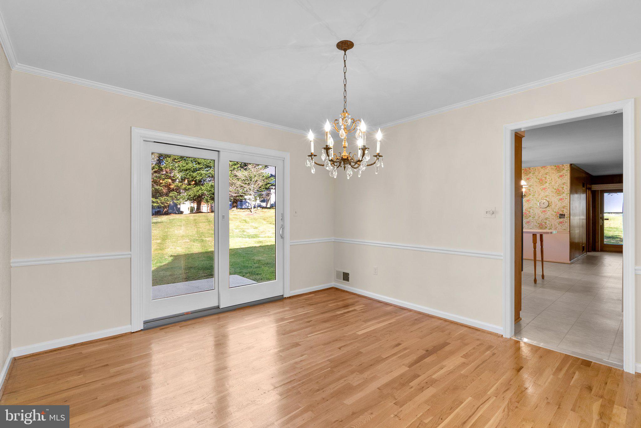 2305 East Gate Drive Silver Spring, MD 20906 - Photo 9 of 43 Dining Room