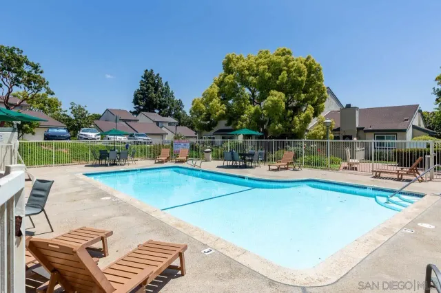 $635,000 | 254 Cerco Rosado, San Marcos, CA 92069
