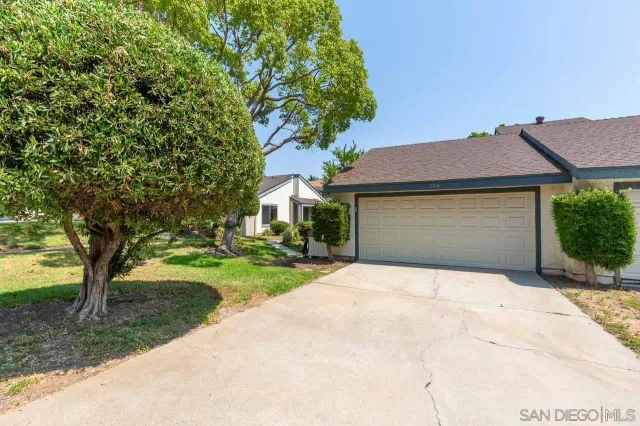 $635,000 | 254 Cerco Rosado, San Marcos, CA 92069