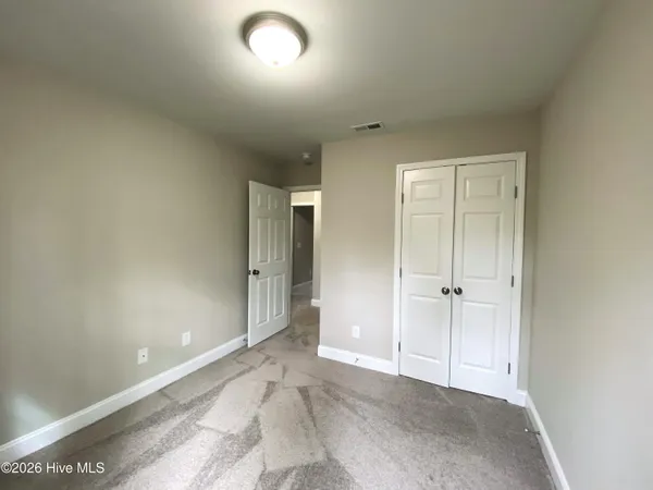 $1,695 | 517 Stone Crab Lane, Sneads Ferry, NC 28460