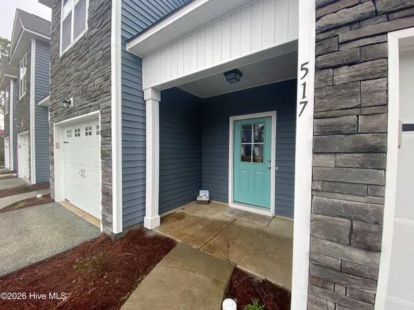 $1,695 | 517 Stone Crab Lane, Sneads Ferry, NC 28460