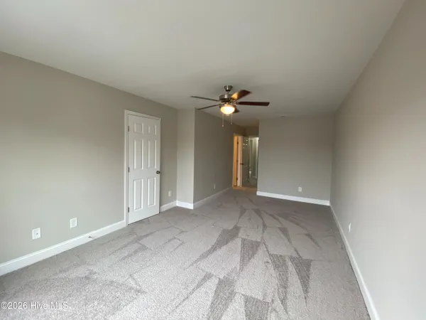 $1,695 | 517 Stone Crab Lane, Sneads Ferry, NC 28460