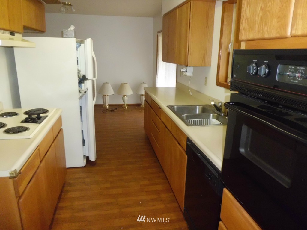 1748 Holcomb Road Kelso, WA 98626 - Photo 9 of 16 Gallery Image 9