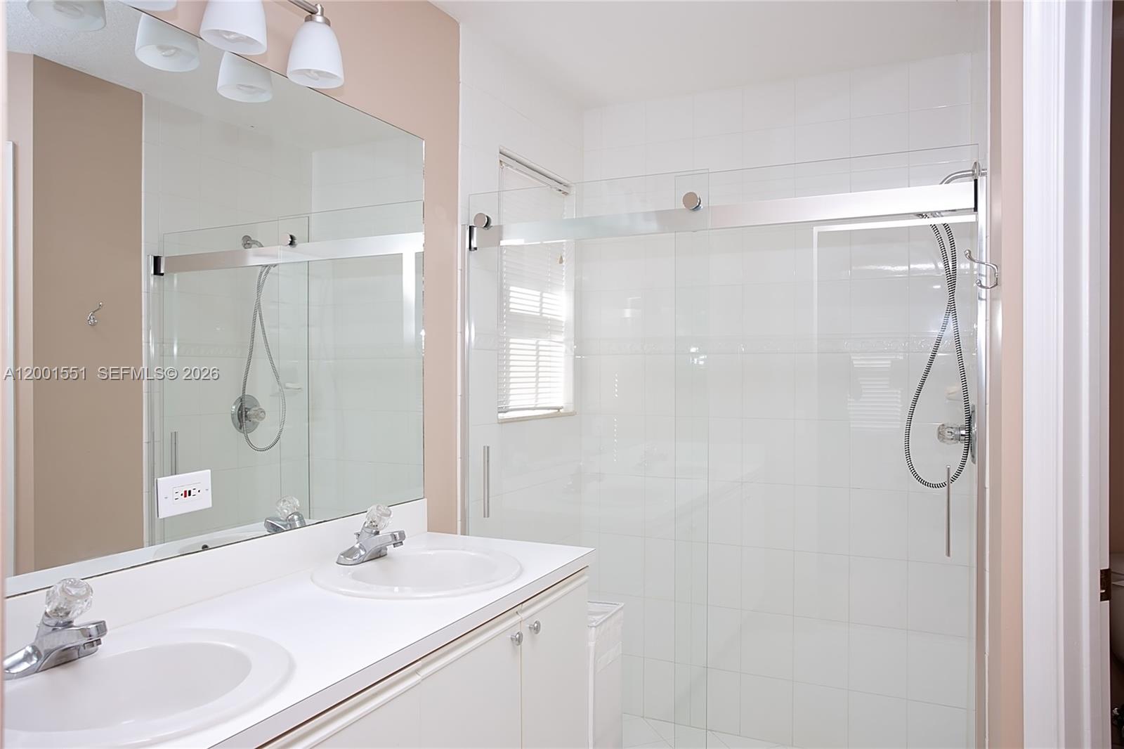 4104 Pine Ridge Lane Weston, FL 33331 - Photo 14 of 22