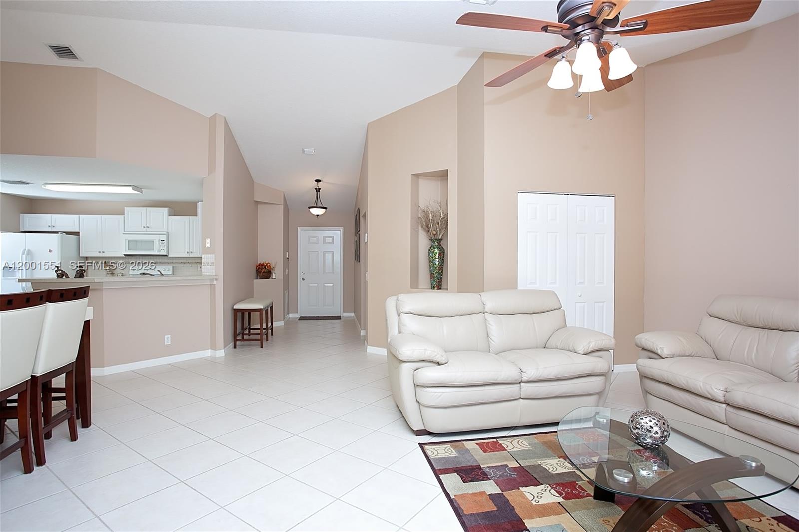 4104 Pine Ridge Lane Weston, FL 33331 - Photo 7 of 22