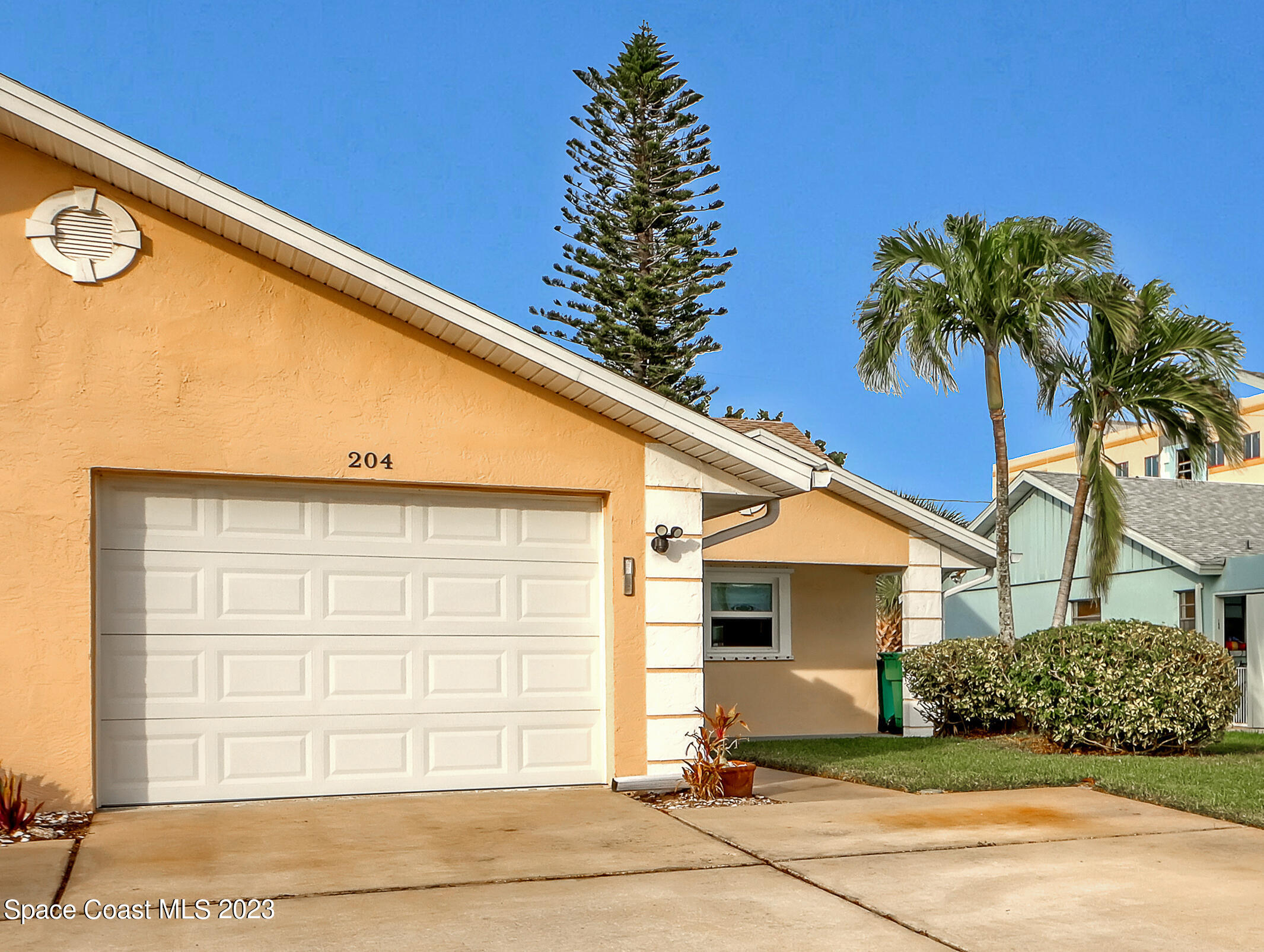 204 Ocean View Lane Indialantic, FL 32903 - Photo 3 of 30 204 Ocean View (1)e