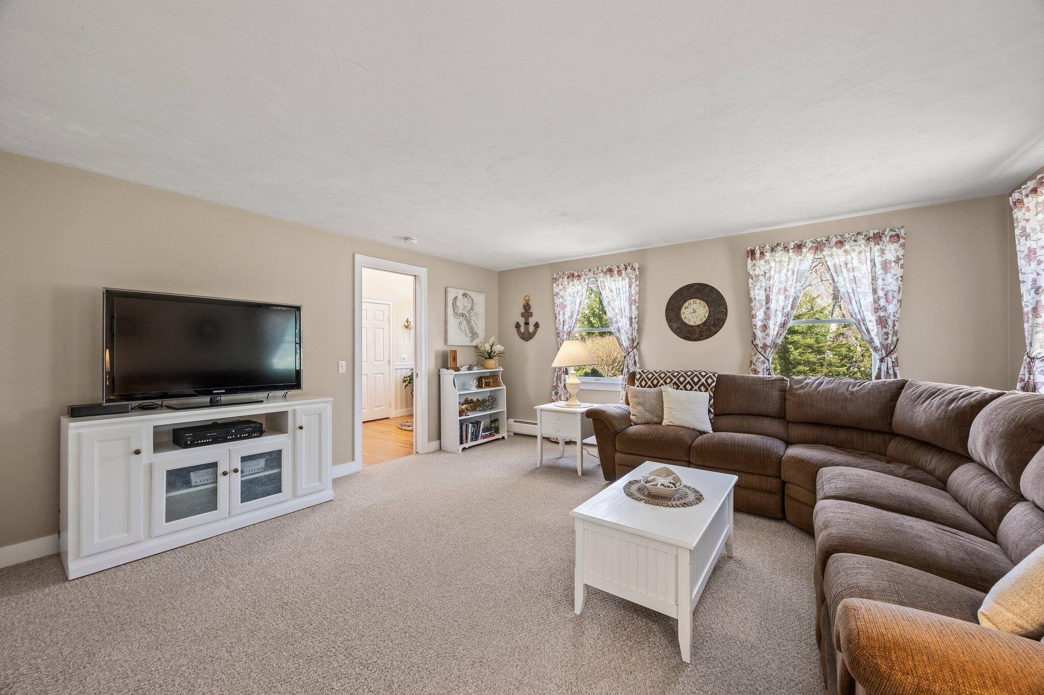 29 Stone Bridge Lane Marstons Mills, MA 02648 - Photo 12 of 56 21-web-or-mls-29-stone-bridge-ln