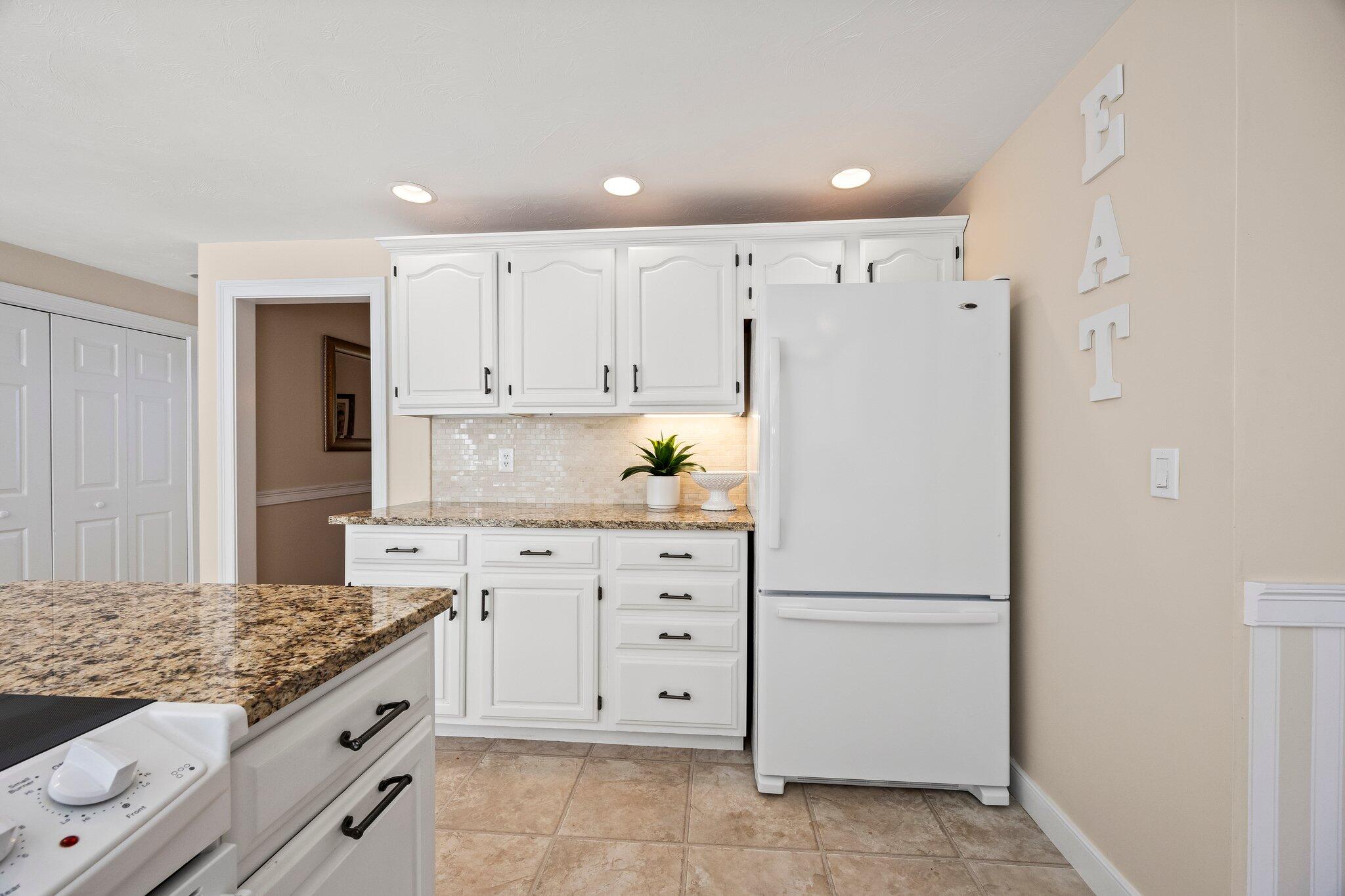 29 Stone Bridge Lane Marstons Mills, MA 02648 - Photo 21 of 56 30-web-or-mls-29-stone-bridge-ln