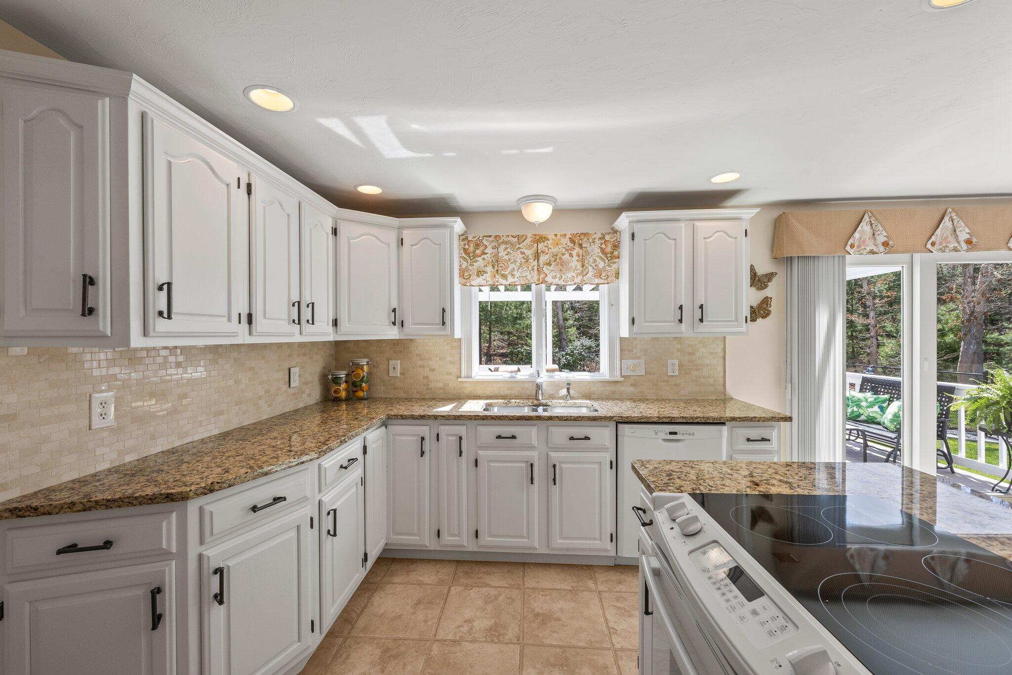 29 Stone Bridge Lane Marstons Mills, MA 02648 - Photo 26 of 56 37-web-or-mls-29-stone-bridge-ln