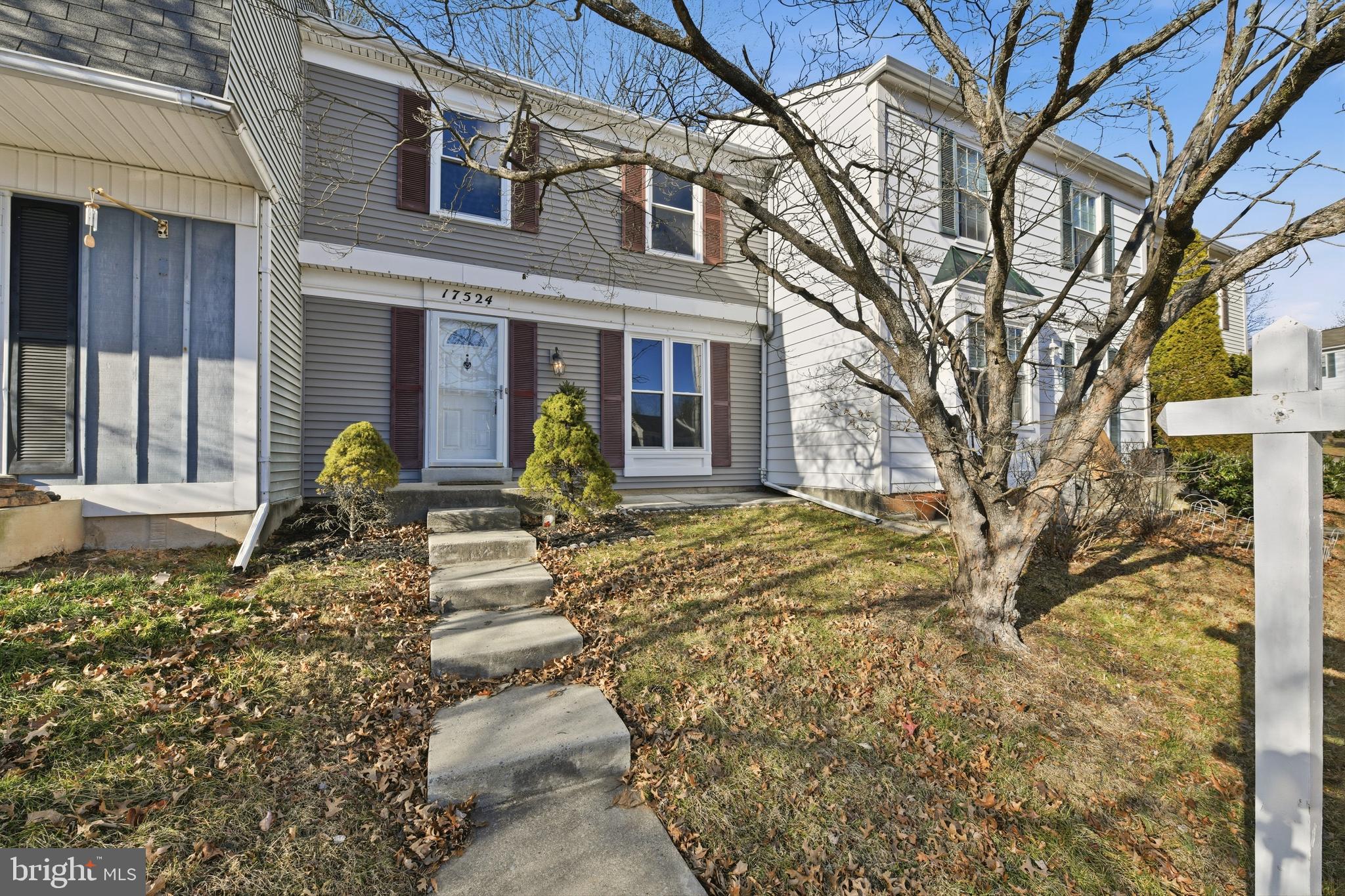 17524 Longview Lane Olney, MD 20832 - Photo 1 of 37 Exterior Main