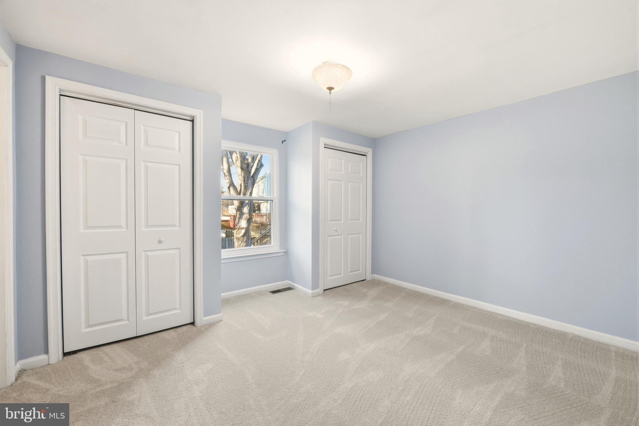 17524 Longview Lane Olney, MD 20832 - Photo 17 of 37 Primary Bedroom