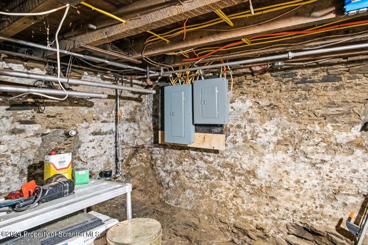 1112 Ridge Avenue Dunmore, PA 18510 - Photo 48 of 54 Gallery Image 48