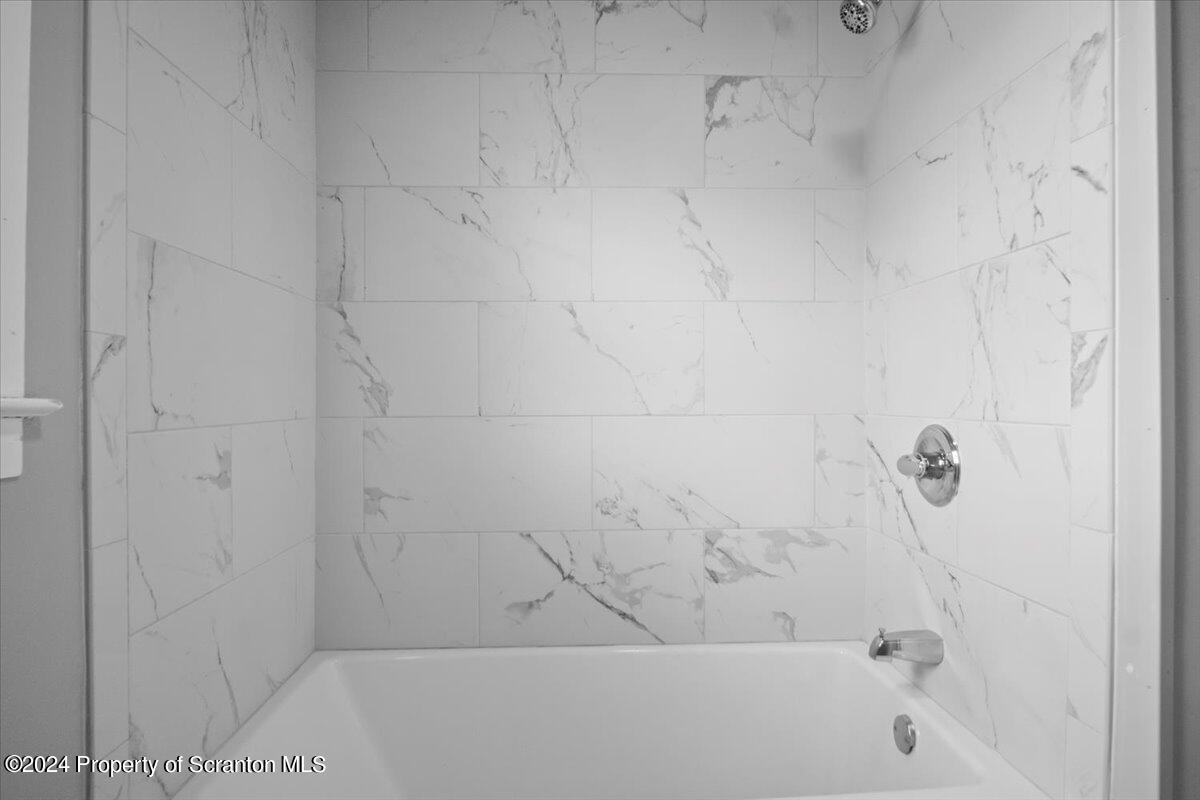 1112 Ridge Avenue Dunmore, PA 18510 - Photo 7 of 54 Gallery Image 7