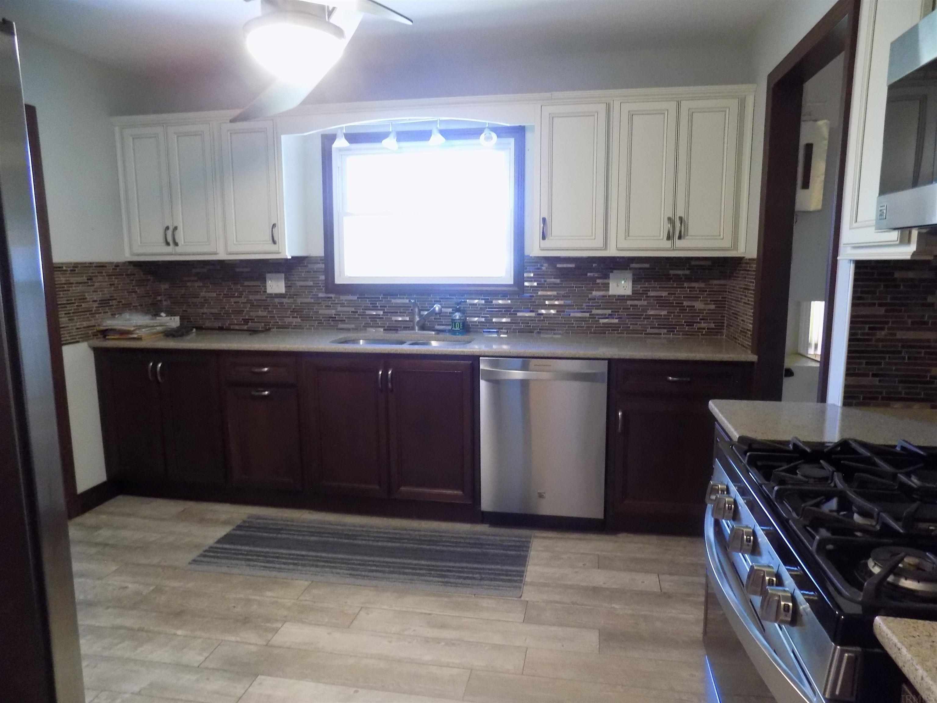 26825 Edwards Road Elkhart, IN 46514 - Photo 5 of 12 Gallery Image 5