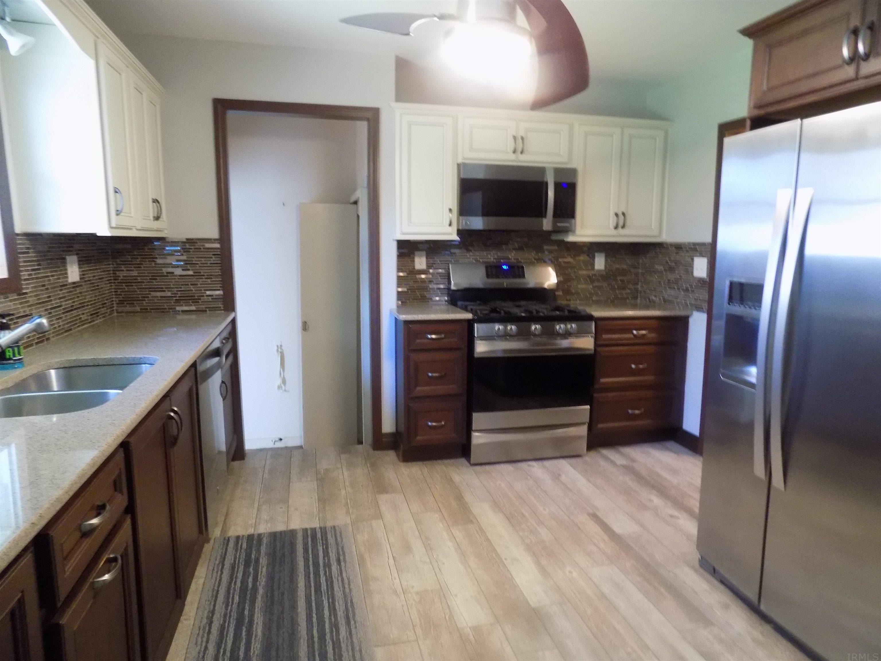 26825 Edwards Road Elkhart, IN 46514 - Photo 6 of 12 Gallery Image 6