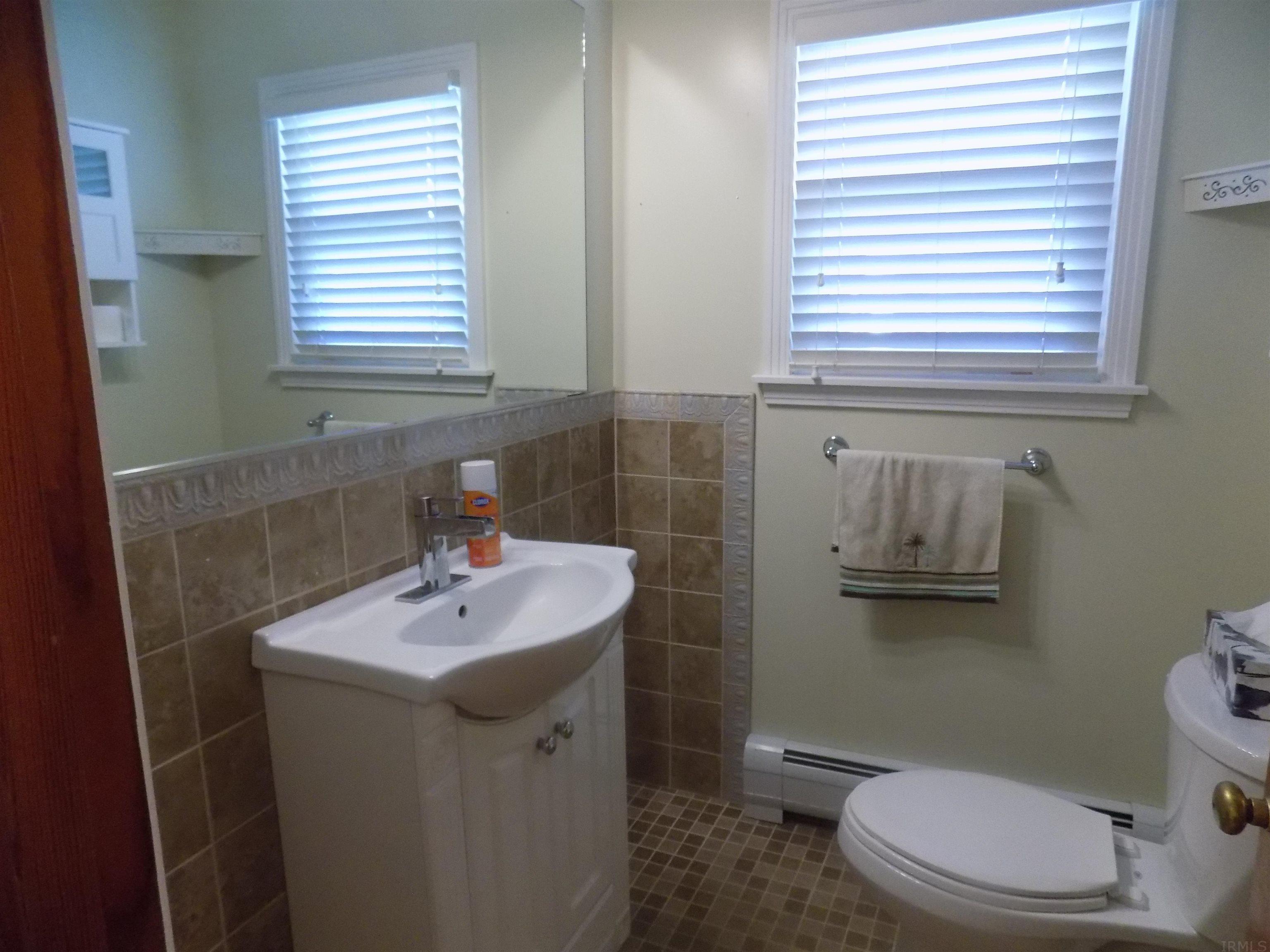 26825 Edwards Road Elkhart, IN 46514 - Photo 7 of 12 Gallery Image 7