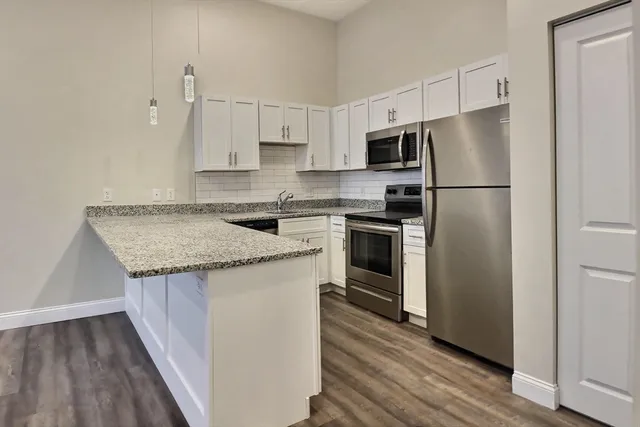 $2,100 | 82 Concord Street, Unit 3A, Framingham, MA 01702